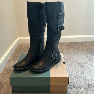 New In Box b.o.c Wide-calf boots
